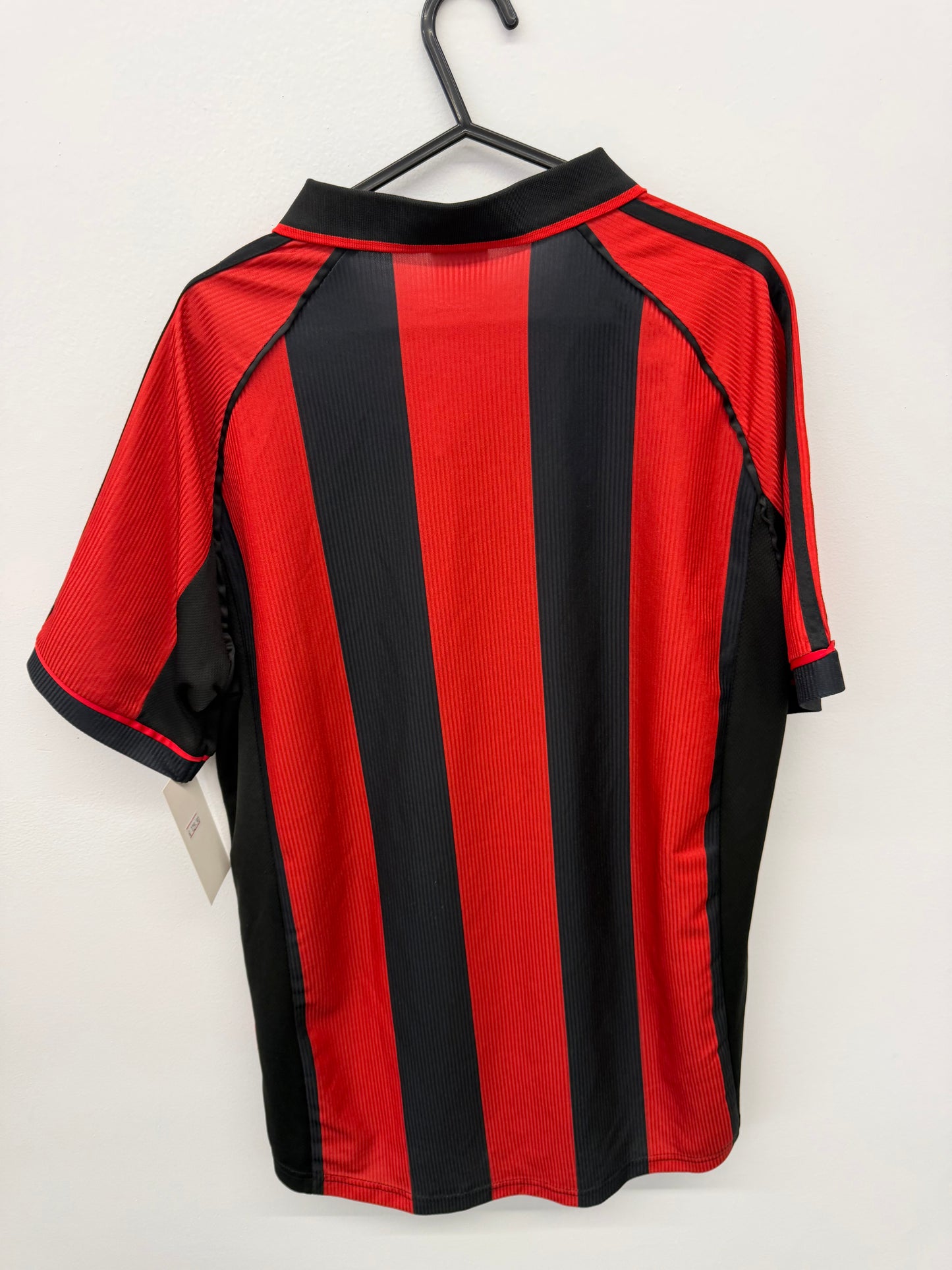 1998–1999 AC Milan Home Jersey Adidas size L 10/10