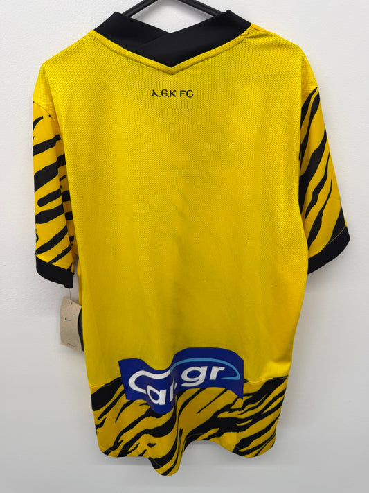 AEK Athens 2022–23 home signed jersey size L 10/10