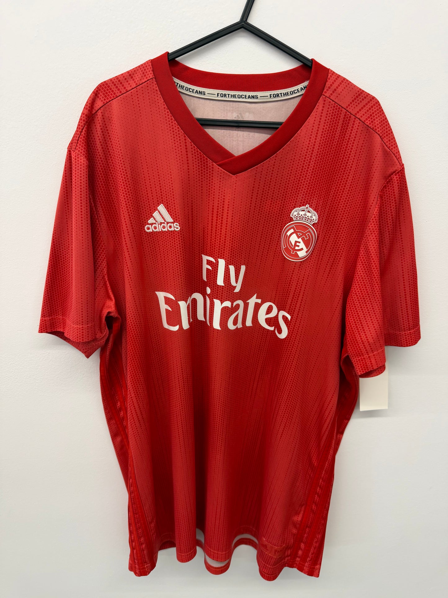 Real Madrid 2018/19 Third Jersey size XL 8/10