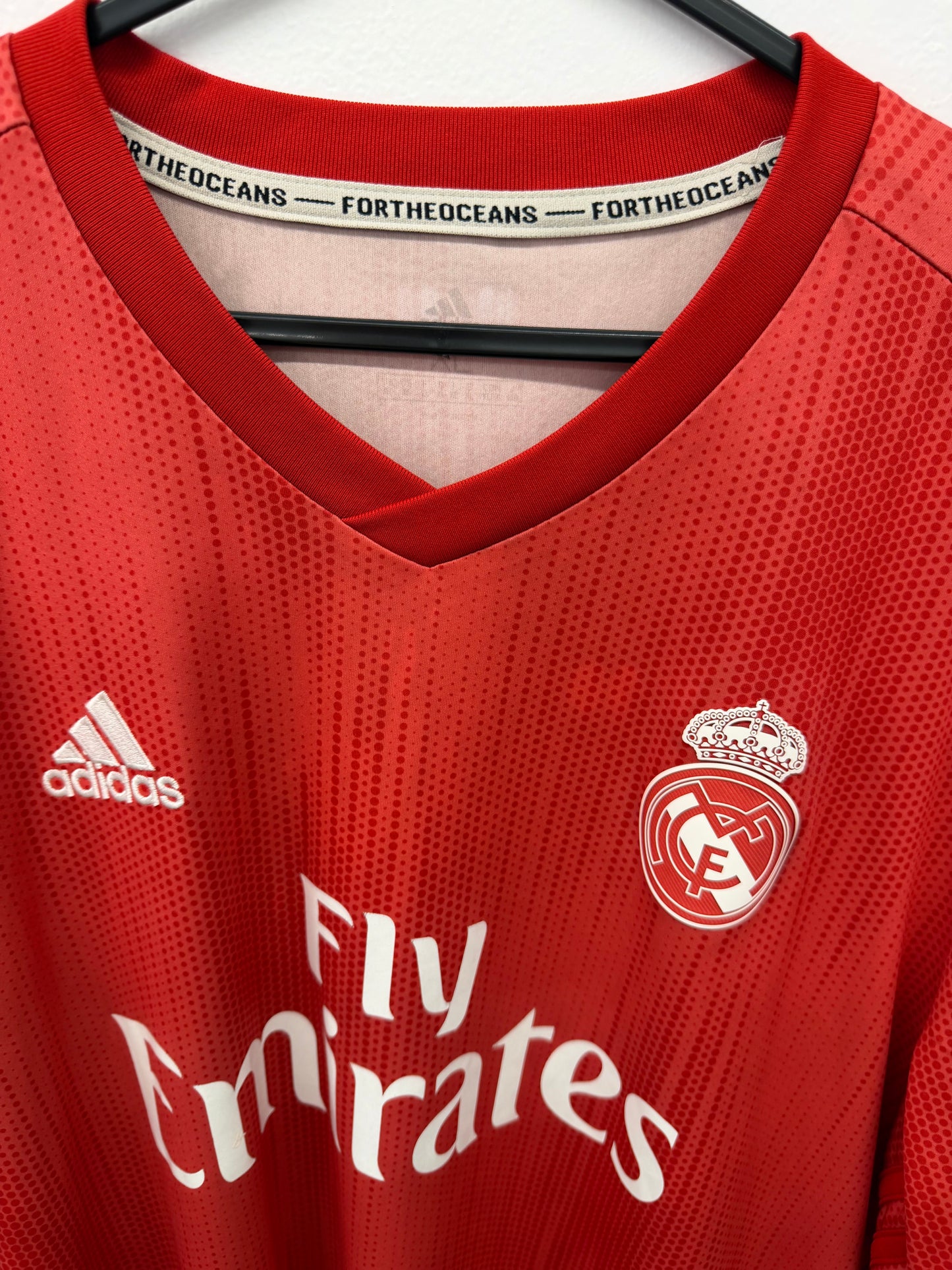 Real Madrid 2018/19 Third Jersey size XL 8/10