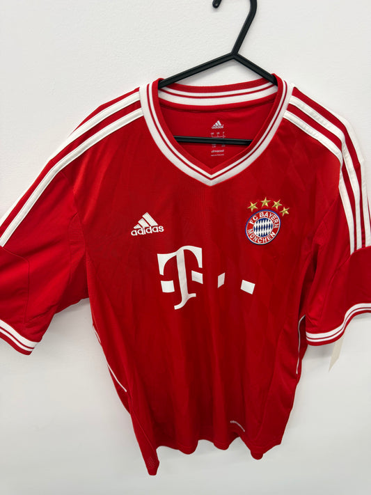 Adidas FC Bayern Munich 2013-2014 size L 10/10