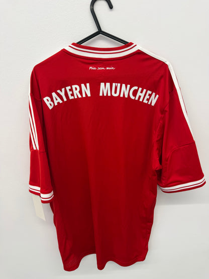 Adidas FC Bayern Munich 2013-2014 size L 10/10