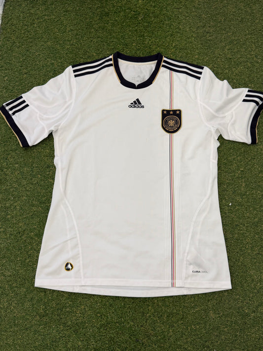 Germany 2010 World Cup home football jersey Adidas size L 9/10